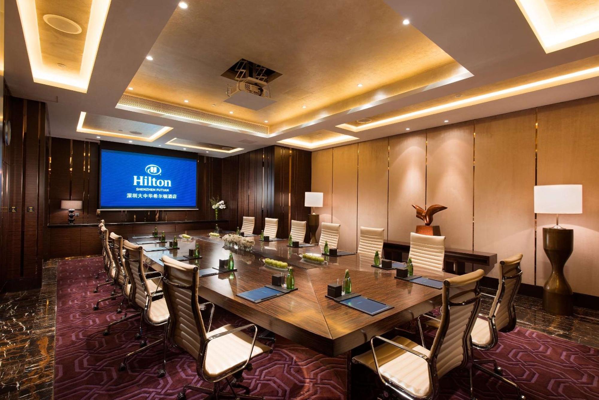 Hilton Shenzhen Futian, Metro Station At Hotel Front Door, Close To Futian Convention & Exhibition Center Extérieur photo