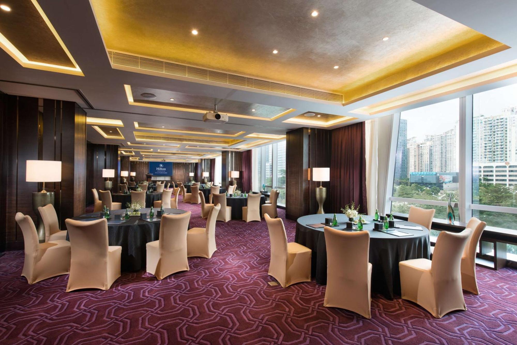 Hilton Shenzhen Futian, Metro Station At Hotel Front Door, Close To Futian Convention & Exhibition Center Extérieur photo