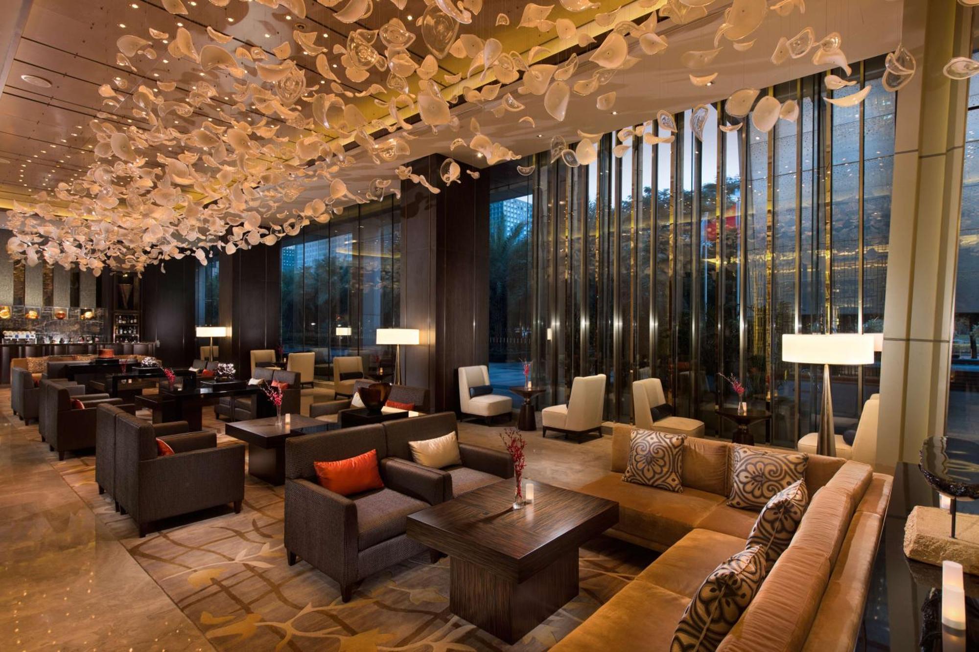 Hilton Shenzhen Futian, Metro Station At Hotel Front Door, Close To Futian Convention & Exhibition Center Extérieur photo